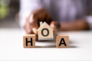 Common Mistakes Sarasota HOA Boards Make